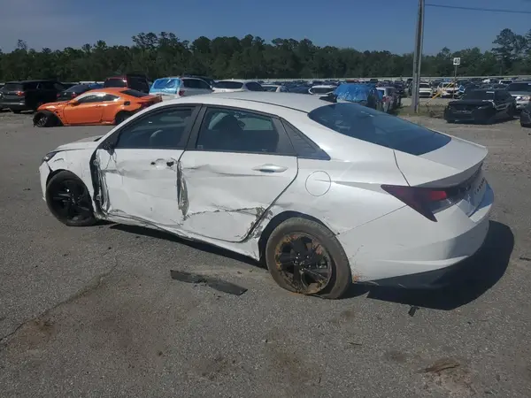 5NPLS4AGXMH032716 2021 HYUNDAI ELANTRA - Image 2