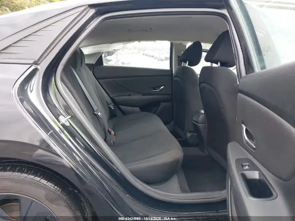 5NPLS4AGXMH052030 2021 HYUNDAI ELANTRA - Image 8