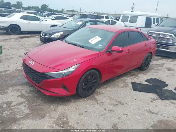 5NPLS4AGXNH058458 2022 HYUNDAI ELANTRA - Image 2