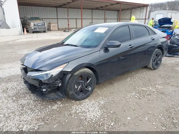 5NPLS4AGXNH075681 2022 HYUNDAI ELANTRA - Image 2