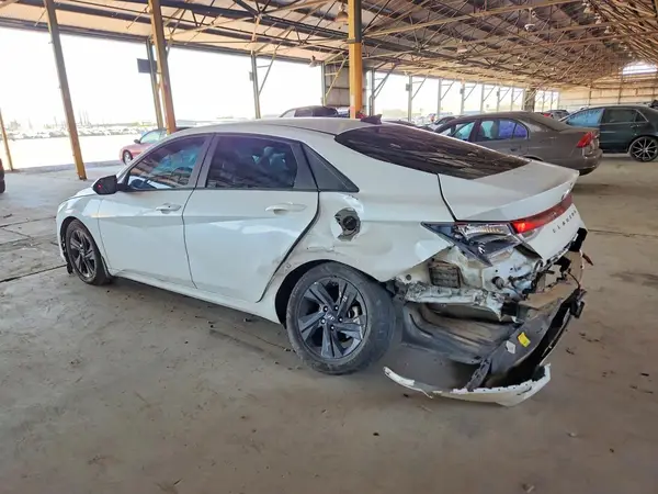 5NPLS4AGXNH078161 2022 HYUNDAI ELANTRA - Image 2