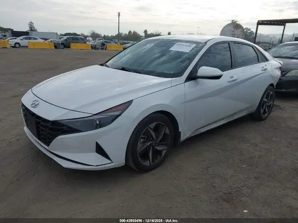 5NPLS4AGXPH106849 2023 HYUNDAI ELANTRA - Image 2