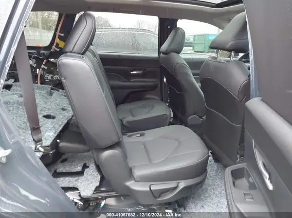 5TDAAAA50RS001385 2024 TOYOTA HIGHLANDER - Image 8