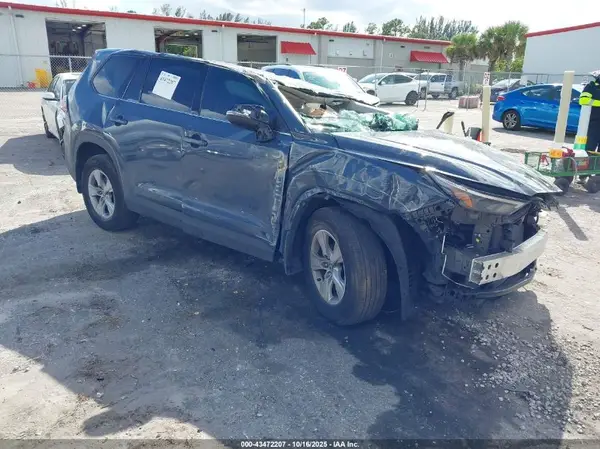 5TDAAAA50SS027152 2025 TOYOTA HIGHLANDER - Image 1