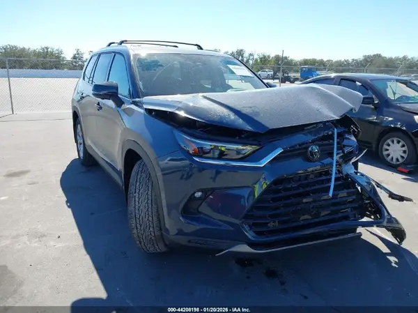 5TDAAAA50SS034702 2025 TOYOTA HIGHLANDER - Image 1