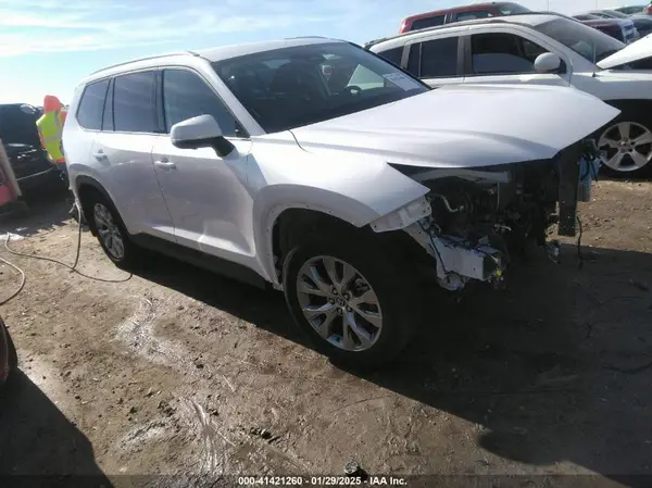 5TDAAAA51RS004067 2024 TOYOTA HIGHLANDER - Image 1
