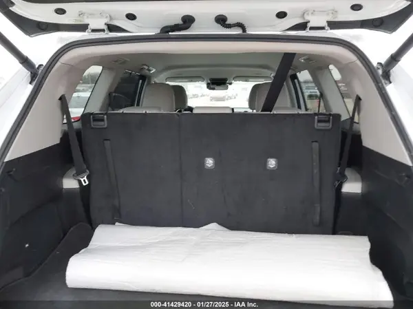 5TDAAAA52RS003283 2024 TOYOTA HIGHLANDER - Image 8