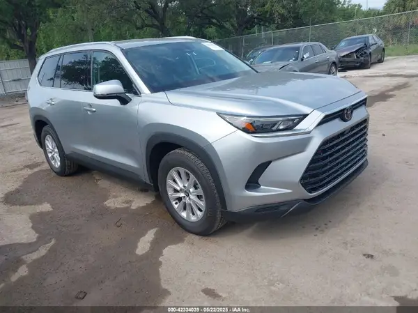 5TDAAAA52SS020378 2025 TOYOTA HIGHLANDER - Image 1