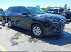 5TDAAAA52SS023068 2025 TOYOTA HIGHLANDER