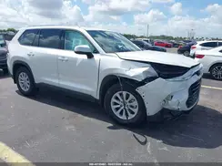 5TDAAAA53TS042620 2026 TOYOTA HIGHLANDER