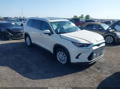 5TDAAAA55RS011071 2024 TOYOTA HIGHLANDER