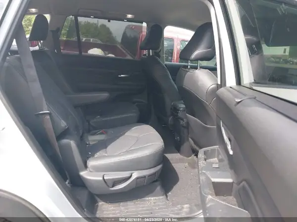 5TDAAAA57RS005269 2024 TOYOTA HIGHLANDER - Image 8
