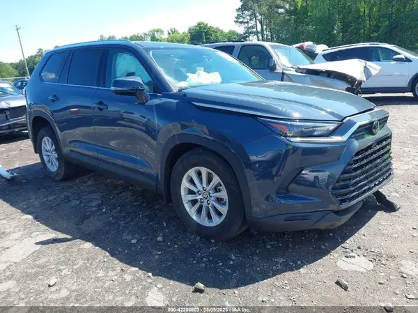 5TDAAAA58RS015700 2024 TOYOTA HIGHLANDER - Image 1