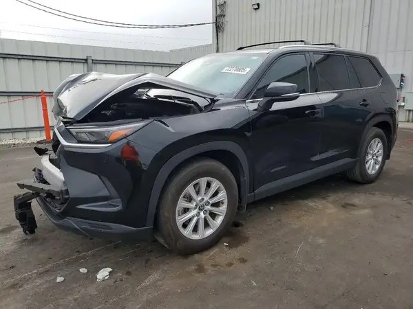 5TDAAAA5XRS006139 2024 TOYOTA HIGHLANDER - Image 1