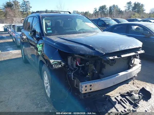 5TDAAAB50RS021375 2024 TOYOTA HIGHLANDER - Image 1