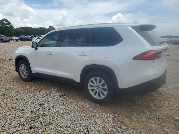 5TDAAAB50RS039875 2024 TOYOTA HIGHLANDER - Image 2
