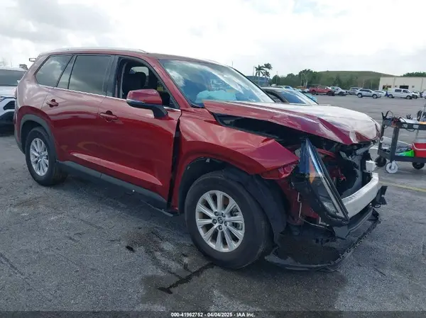 5TDAAAB50RS050231 2024 TOYOTA HIGHLANDER - Image 1