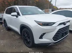 5TDAAAB50SS088676 2025 TOYOTA HIGHLANDER