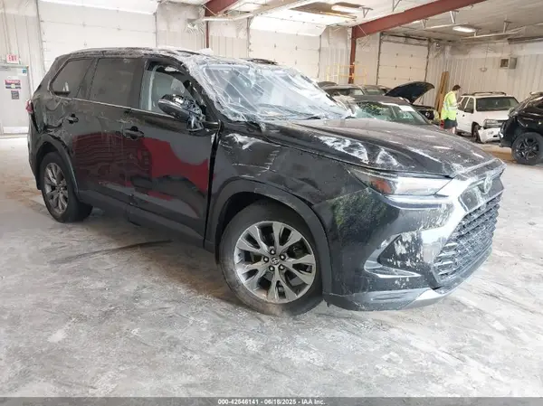 5TDAAAB51RS034569 2024 TOYOTA HIGHLANDER - Image 1