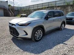 5TDAAAB52RS049677 2024 TOYOTA HIGHLANDER