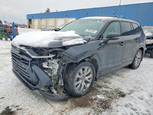 5TDAAAB52RS053356 2024 TOYOTA HIGHLANDER - Image 1