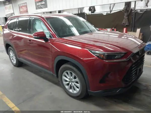 5TDAAAB53RS063202 2024 TOYOTA HIGHLANDER - Image 1