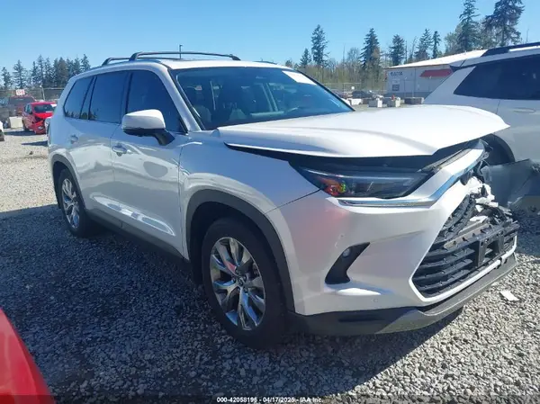 5TDAAAB53RS064995 2024 TOYOTA HIGHLANDER - Image 1