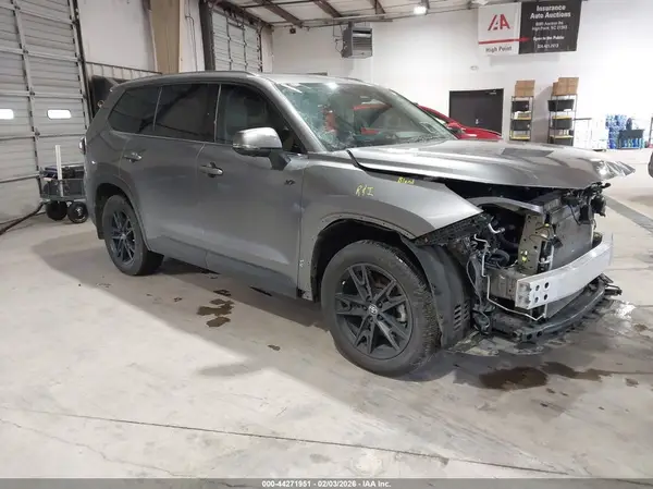 5TDAAAB53SS087344 2025 TOYOTA HIGHLANDER - Image 1