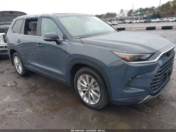 5TDAAAB54RS030967 2024 TOYOTA HIGHLANDER - Image 1