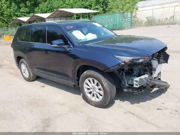 5TDAAAB54RS061751 2024 TOYOTA HIGHLANDER - Image 1