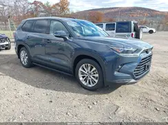 5TDAAAB54SS100702 2025 TOYOTA HIGHLANDER