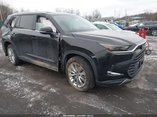 5TDAAAB56RS017024 2024 TOYOTA HIGHLANDER - Image 1
