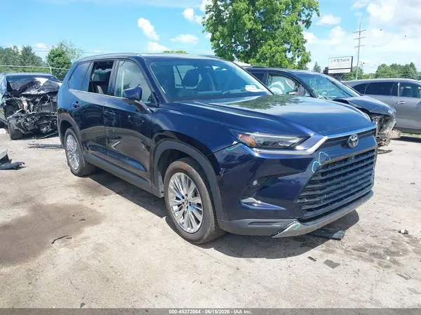 5TDAAAB56RS060083 2024 TOYOTA HIGHLANDER - Image 1