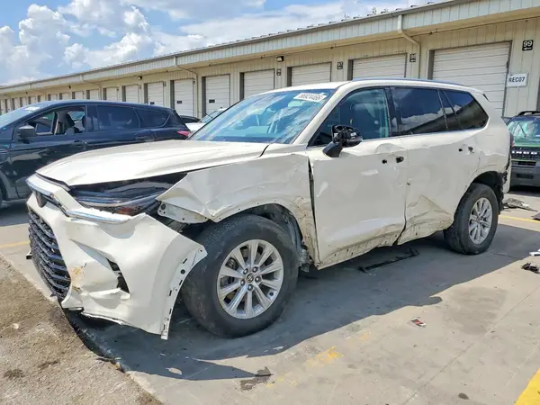 5TDAAAB56RS069835 2024 TOYOTA HIGHLANDER - Image 1