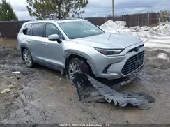 5TDAAAB57RS028985 2024 TOYOTA HIGHLANDER