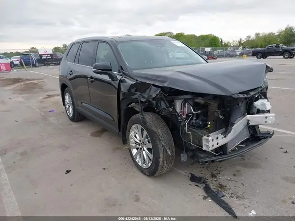 5TDAAAB57RS050629 2024 TOYOTA HIGHLANDER - Image 1