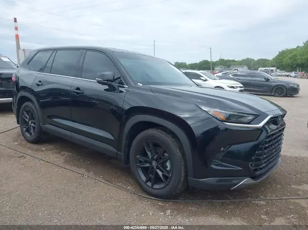 5TDAAAB57RS061758 2024 TOYOTA HIGHLANDER - Image 1