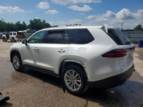 2026 TOYOTA HIGHLANDER COPART lot 55928966 auction photo 2