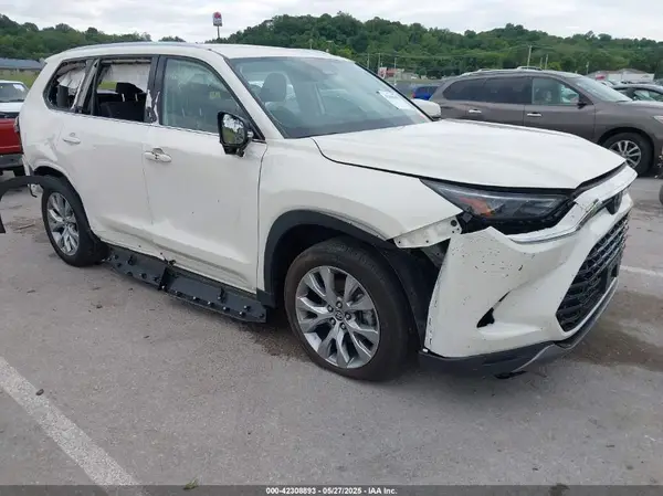 5TDAAAB58RS028476 2024 TOYOTA HIGHLANDER - Image 1