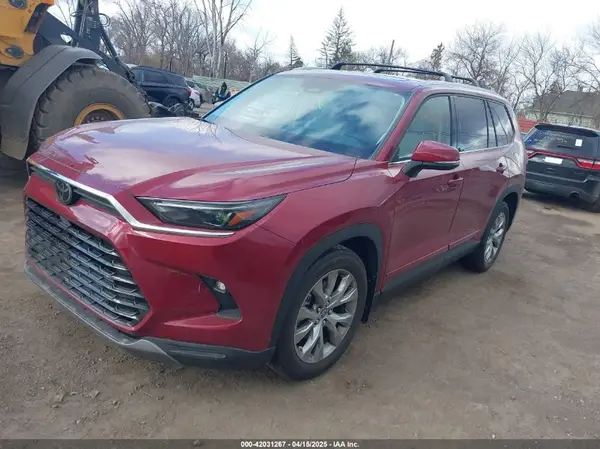 5TDAAAB58RS035976 2024 TOYOTA HIGHLANDER - Image 2