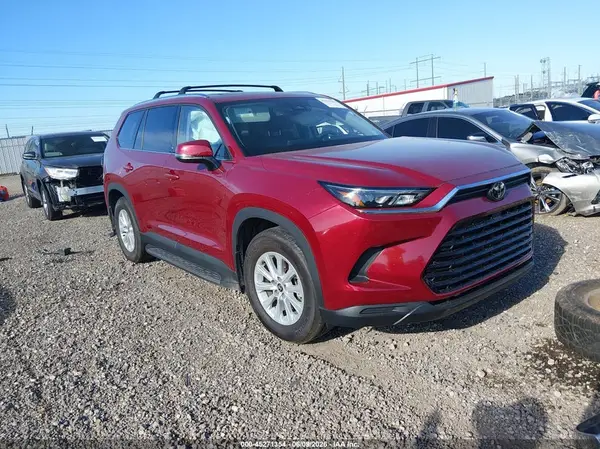 5TDAAAB58TS105015 2026 TOYOTA HIGHLANDER - Image 1