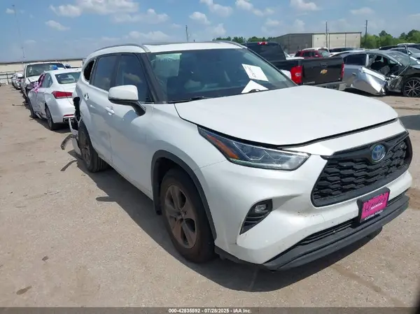5TDAARAH0PS016863 2023 TOYOTA HIGHLANDER - Image 1