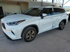 5TDAARAH5NS514537 2022 TOYOTA HIGHLANDER