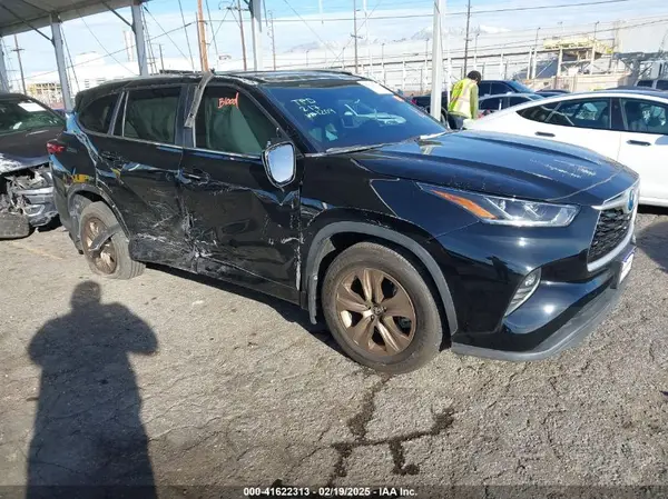 5TDAARAH8PS521209 2023 TOYOTA HIGHLANDER - Image 1