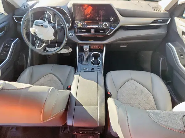 5TDAARAH8PS523834 2023 TOYOTA HIGHLANDER - Image 8