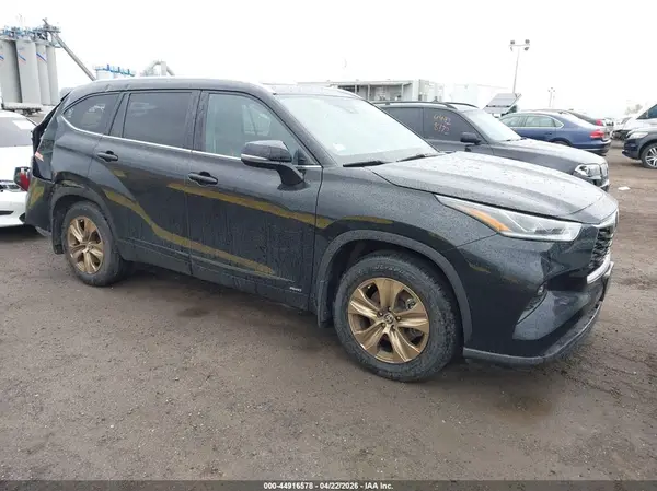 5TDABRCH2PS575566 2023 TOYOTA HIGHLANDER - Image 1