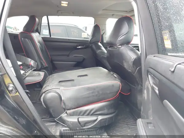 5TDABRCH2PS575566 2023 TOYOTA HIGHLANDER - Image 8