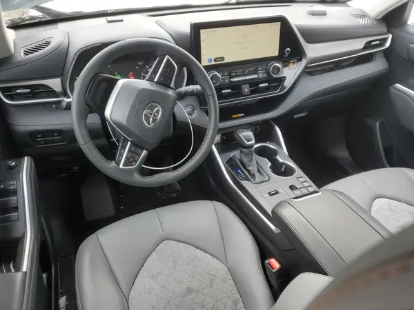 5TDABRCH2PS597616 2023 TOYOTA HIGHLANDER - Image 8