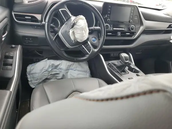 5TDABRCH3NS537941 2022 TOYOTA HIGHLANDER - Image 8
