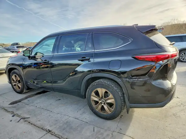 5TDABRCH3NS545456 2022 TOYOTA HIGHLANDER - Image 2